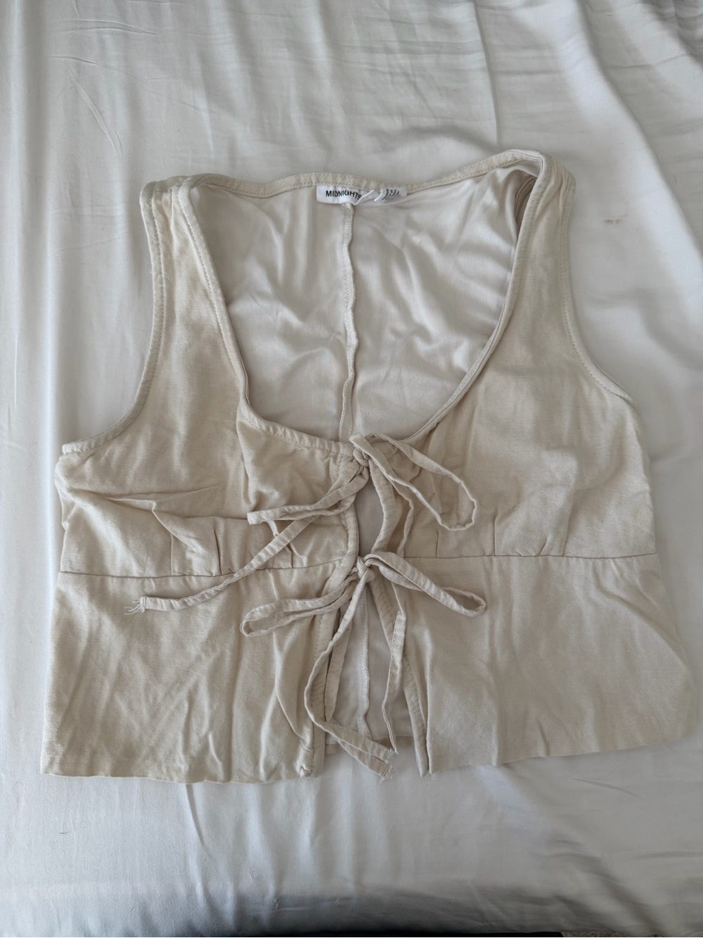 Sleeveless Beige Tie-Front Crop Top